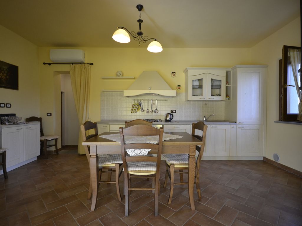 Villa Mira