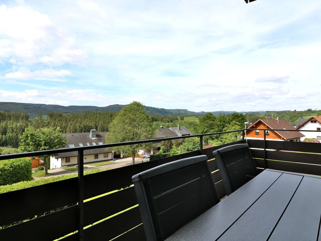 Fewo "Sonnenwinkel" C37  mit Südbalkon im Haus Feldbergblick, Lenzkirch, Innenpool, Sauna