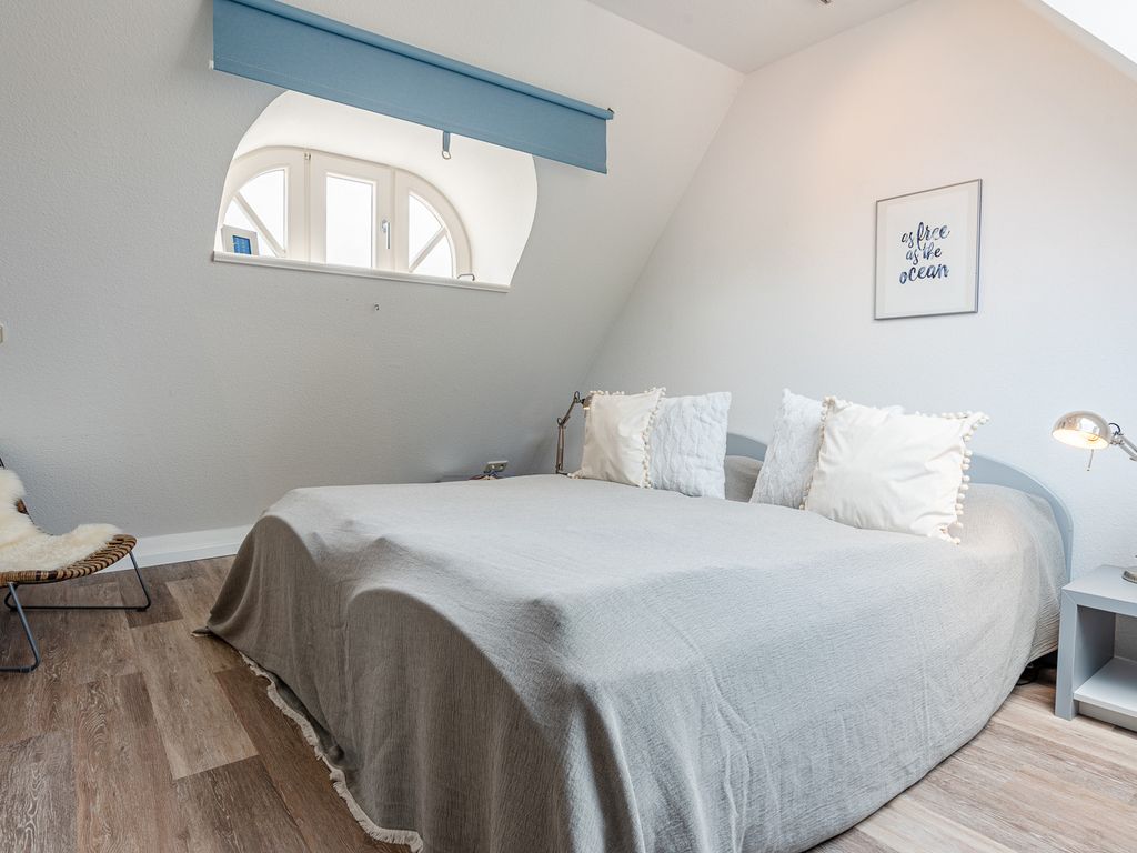 Haus am Südstrand Wyk: Küche einer Ferienwohnung