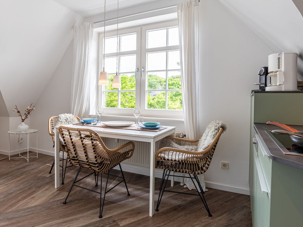 Haus am Südstrand Wyk: Wohnbereich einer Ferienwohnung