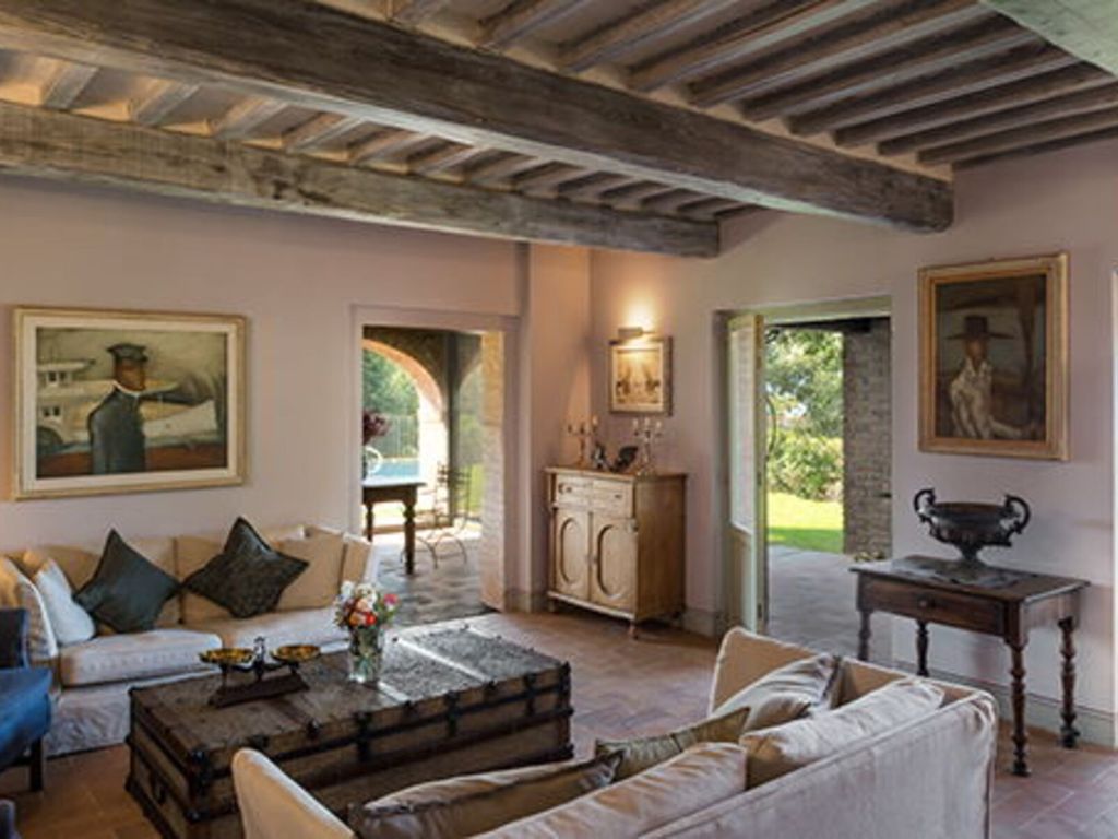 Villa Degli Archi