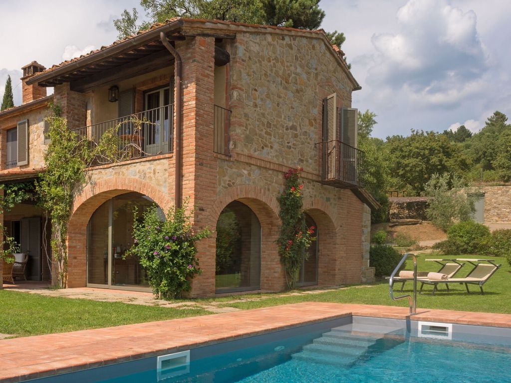 Villa Degli Archi