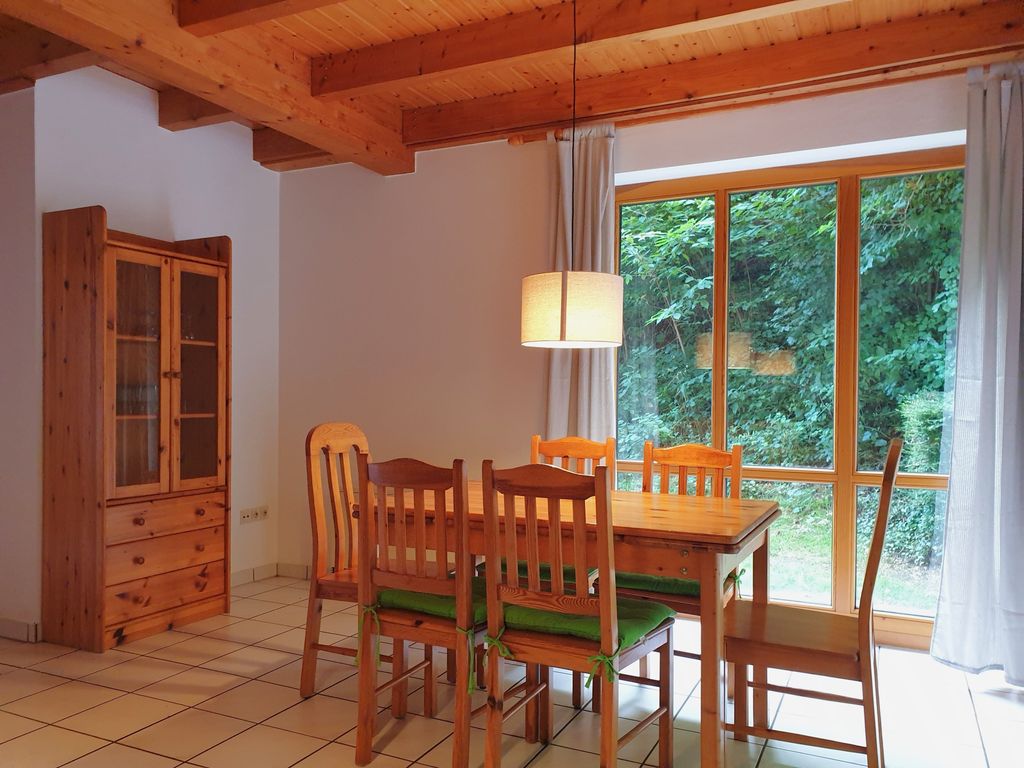 Haus 9 Natur Ferienpark, WLAN, Kostenfreier Parkplatz, Grillen auf der Terrasse. Schöne Familienzeit!