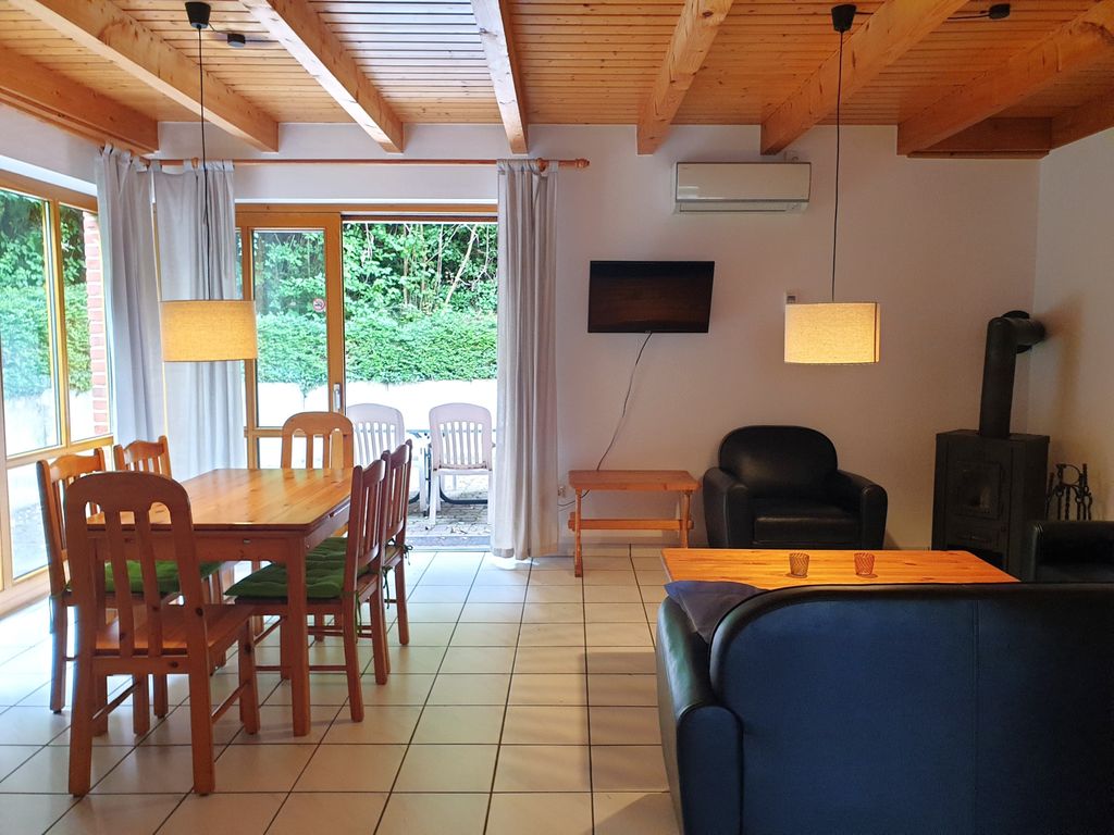 Haus 9 Natur Ferienpark, WLAN, Kostenfreier Parkplatz, Grillen auf der Terrasse. Schöne Familienzeit!