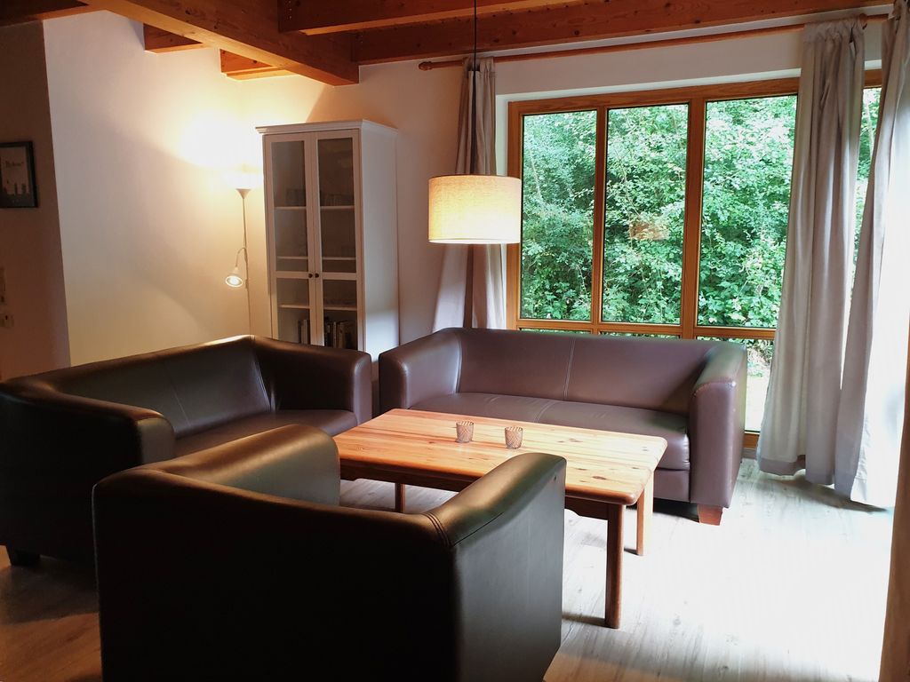 Haus 17 Natur Ferienpark, Ruhiger Rückzugsort nahe Rennstrecke Bilster Berg für Fahrer und Motorsportfans