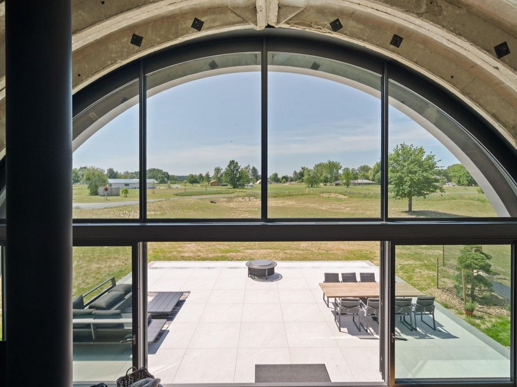 Shelterloft Airpark
