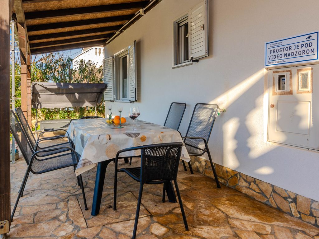 Holiday home Loncar