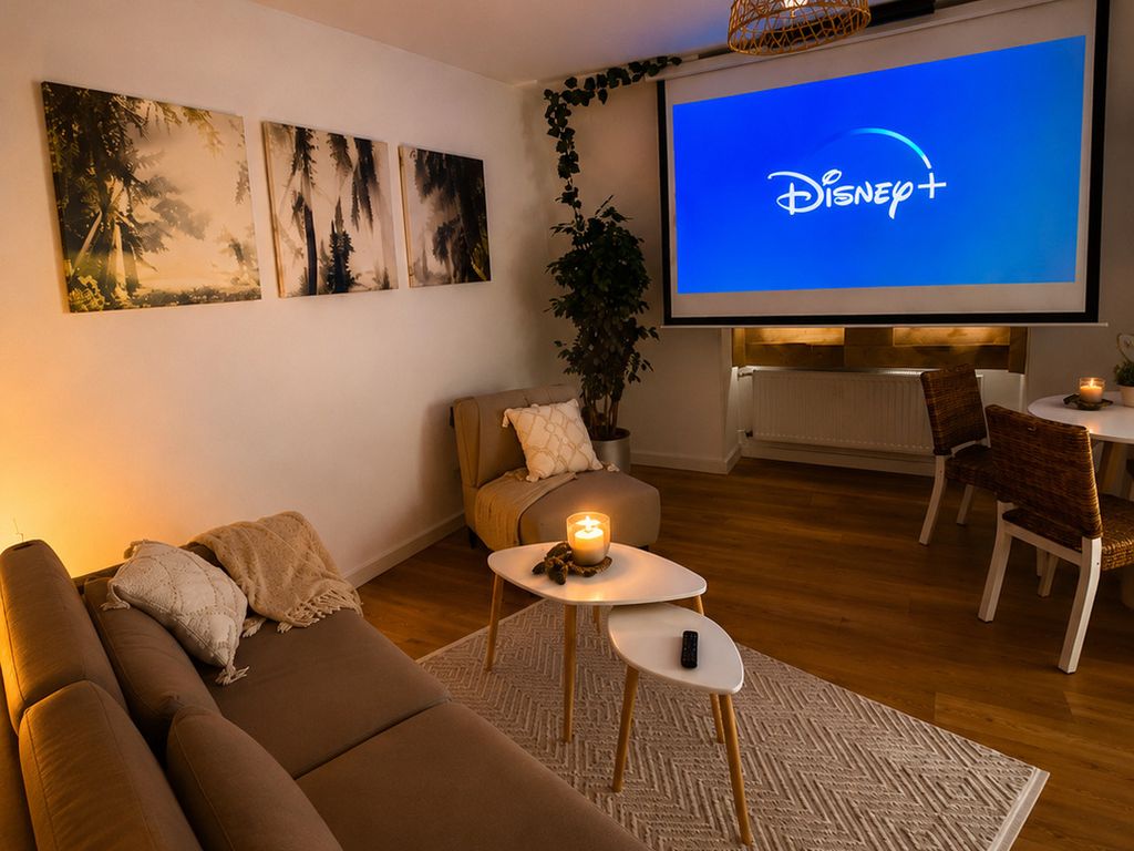 Cinema Apartment Magdeburg - Balkon & Beamer