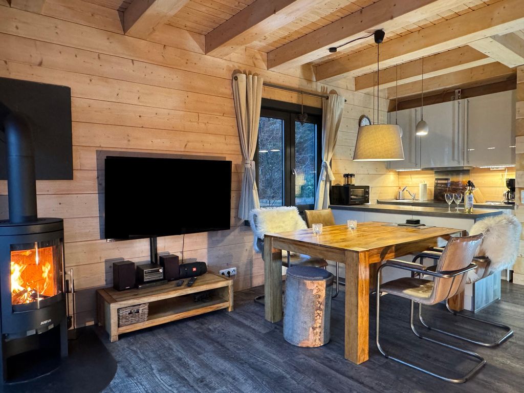 Romantik Hütte anno 2018, Haus 2
