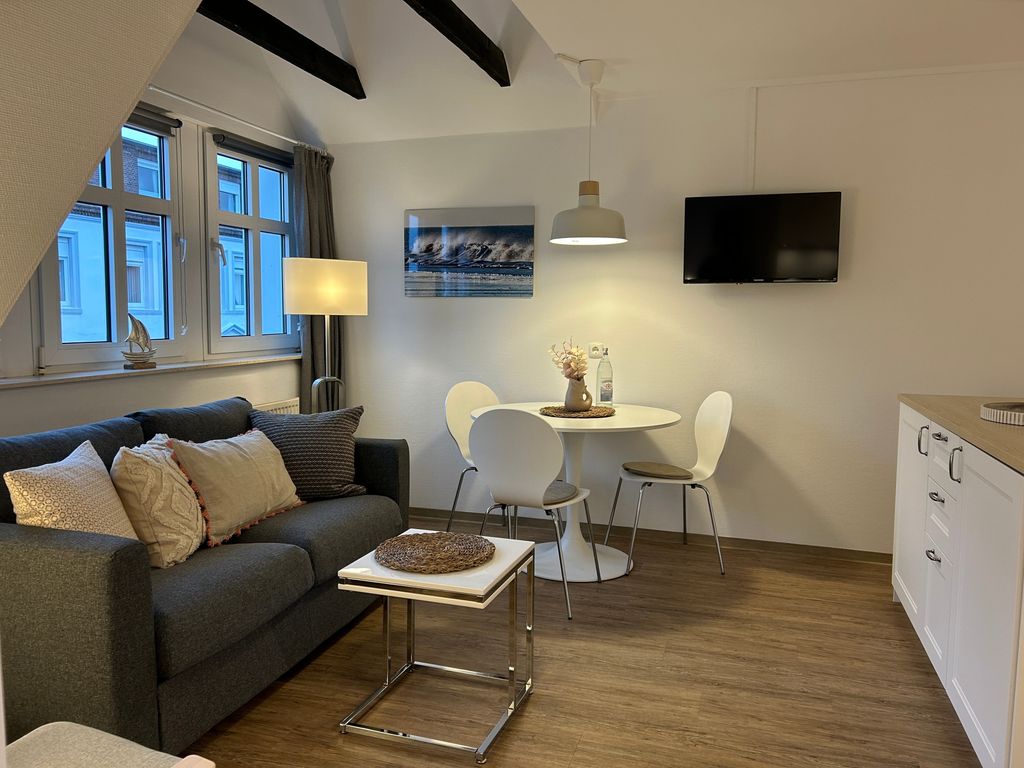 Ferienwohnung-juist-strandburg 307 für 2 bis 3 Personen mit Schwimmbad und Sauna