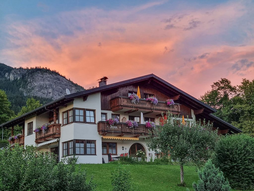 Landhaus Schenk / Giebelhaus