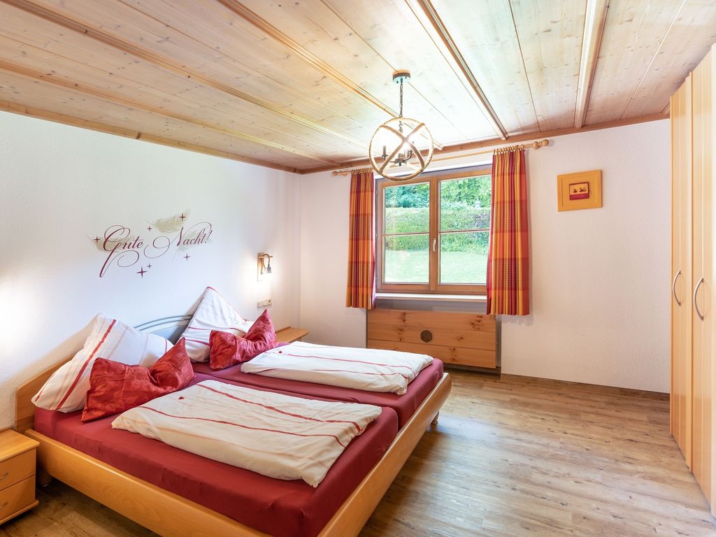 Landhaus Schenk / Hirschbach