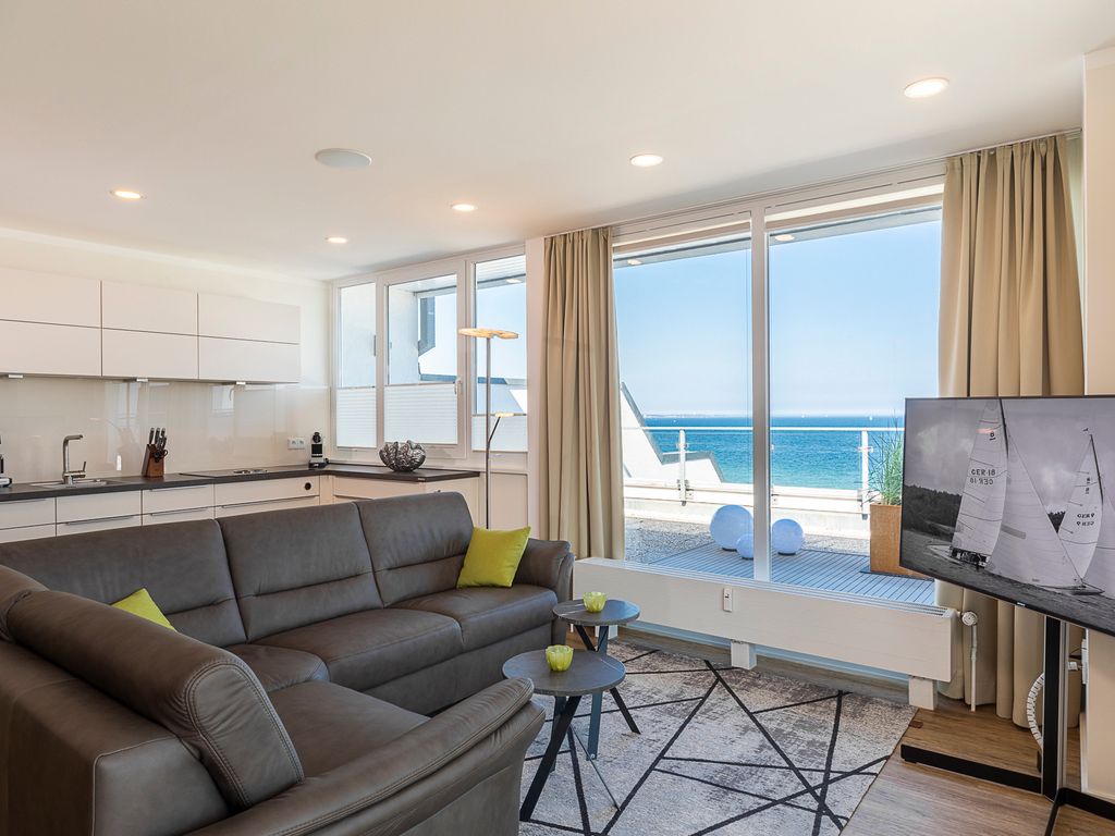 Penthouse Am Hang 5