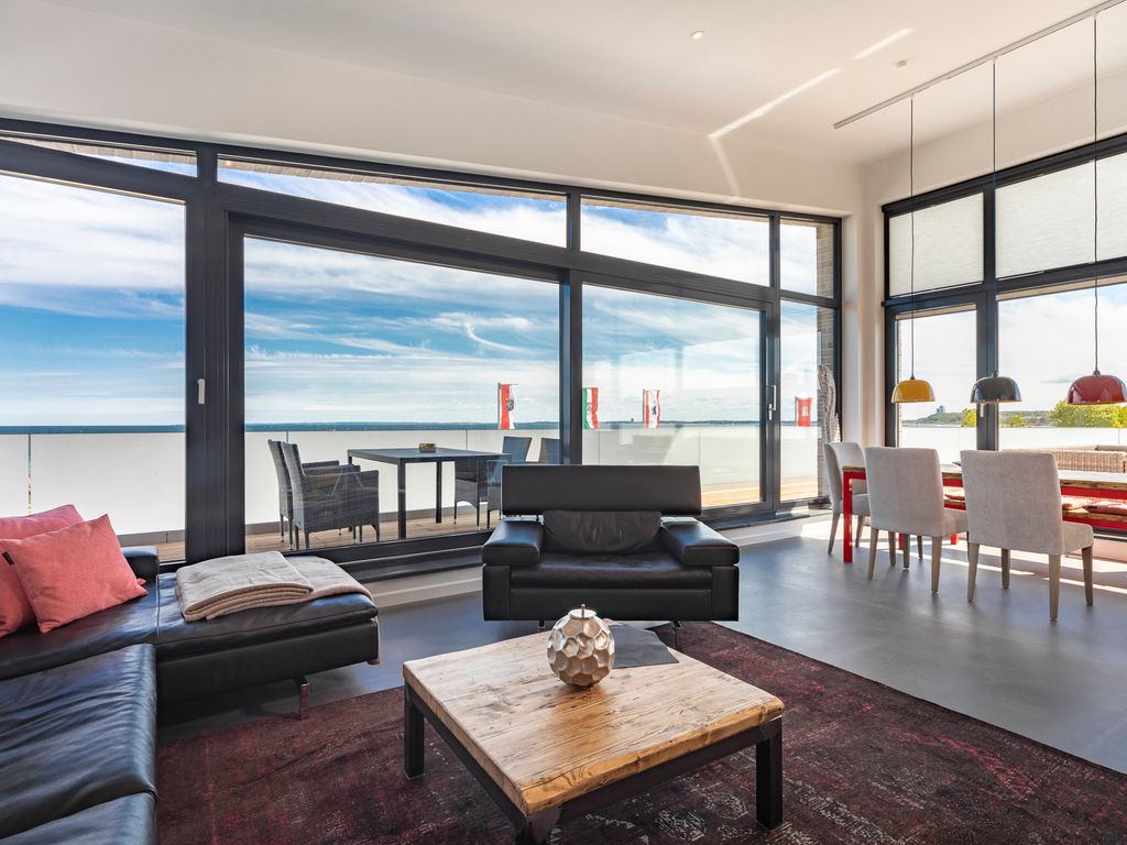 Penthouse Strandallee 61