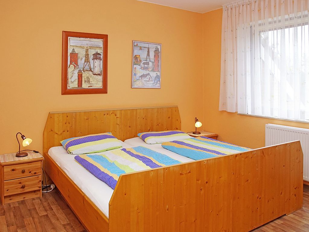 Haus Apart, Whg. 2