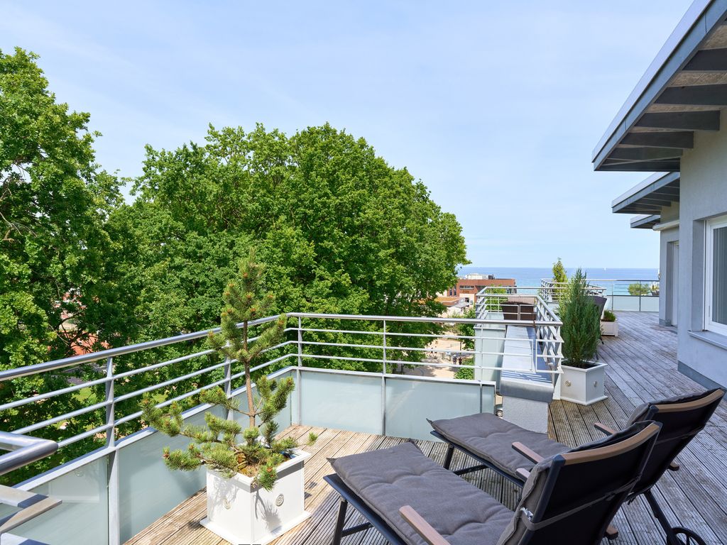 Penthouse Sundeck