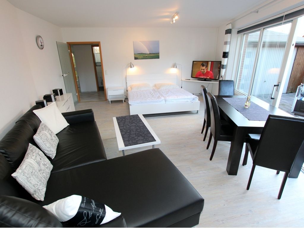 Strand-Villa, Kugelbake