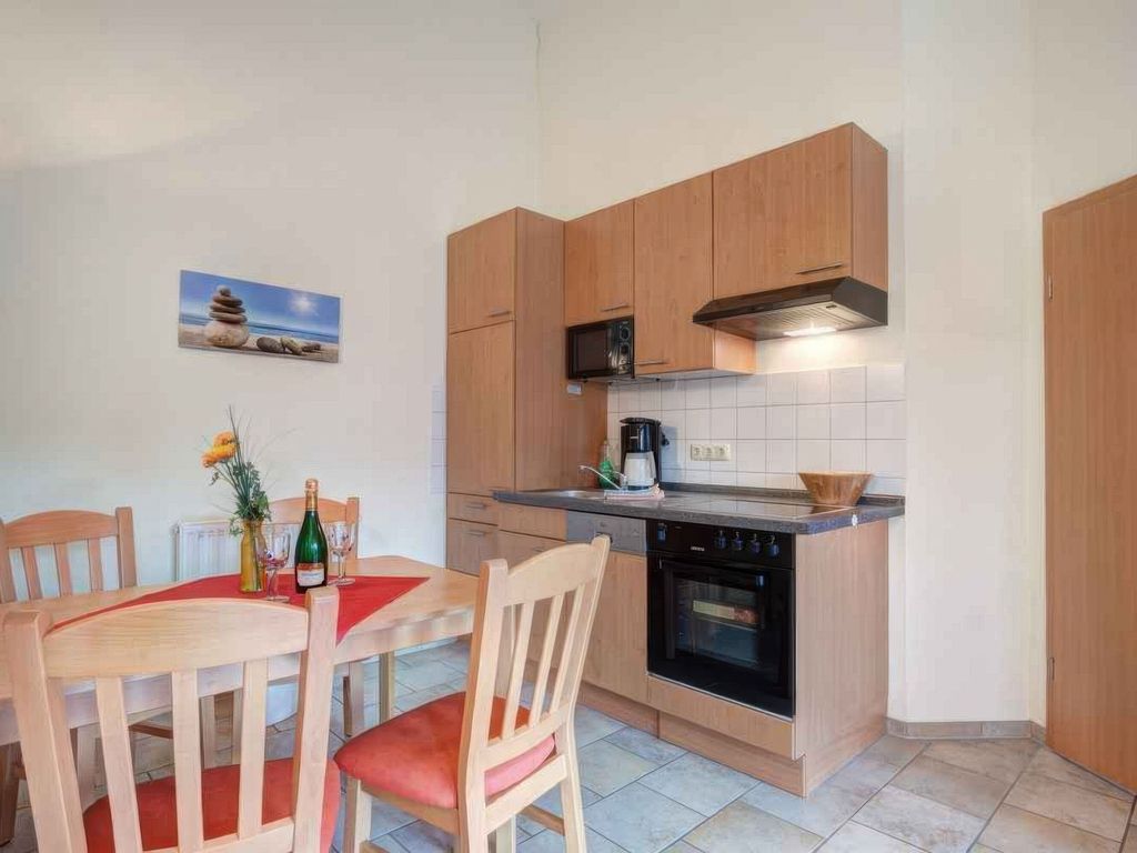 Ferienhaus Zum Sonnenglück, App. 12