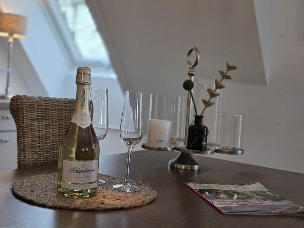 Haus Paula Wyk: Küche einer Ferienwohnung