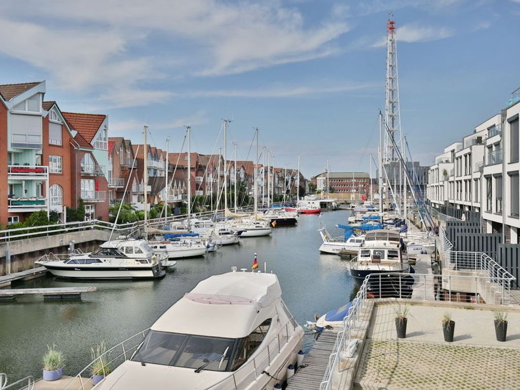 City Marina, CM18-3