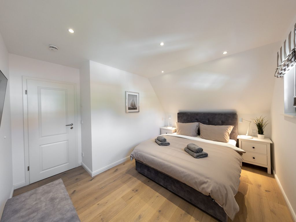 Ferienhaus Lacus – Stilvolle Auszeit am Wasser und in der Natur, Hunde willkommen