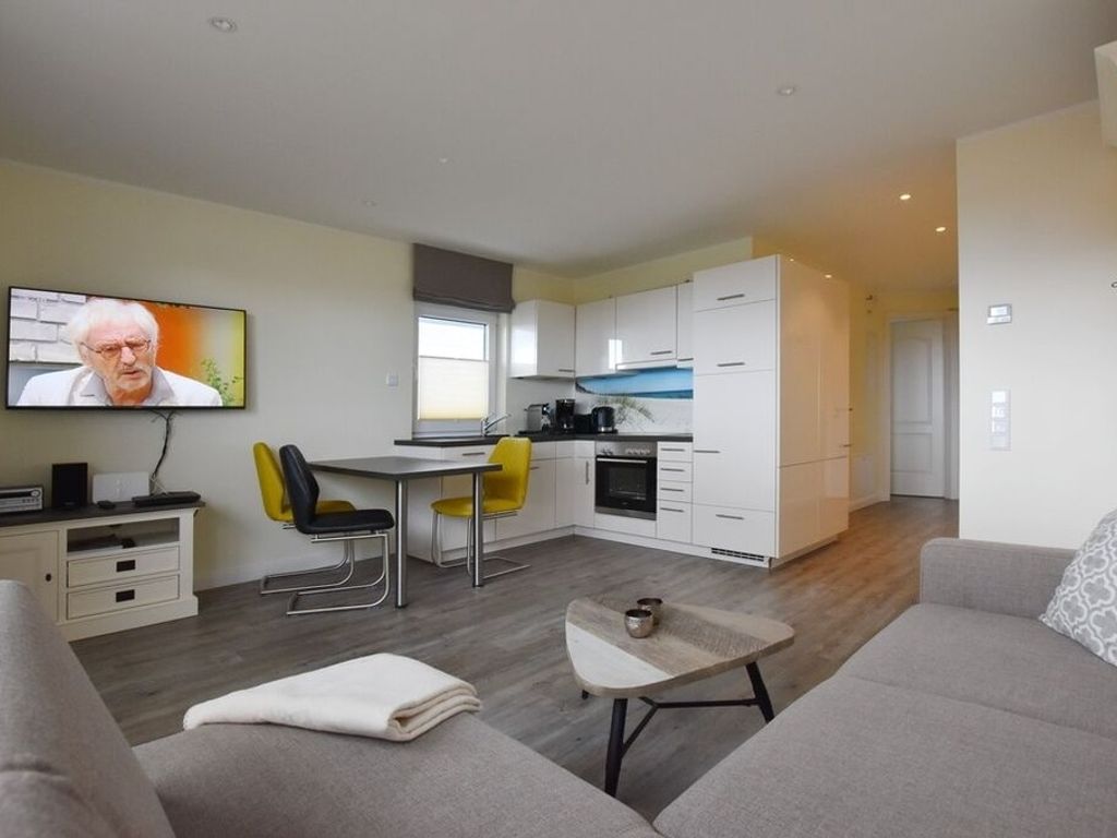 App. 11 Penthouse