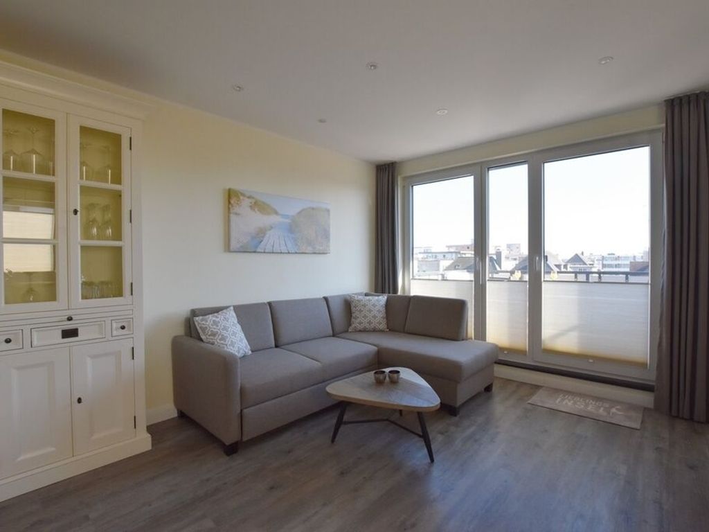 App. 11 Penthouse