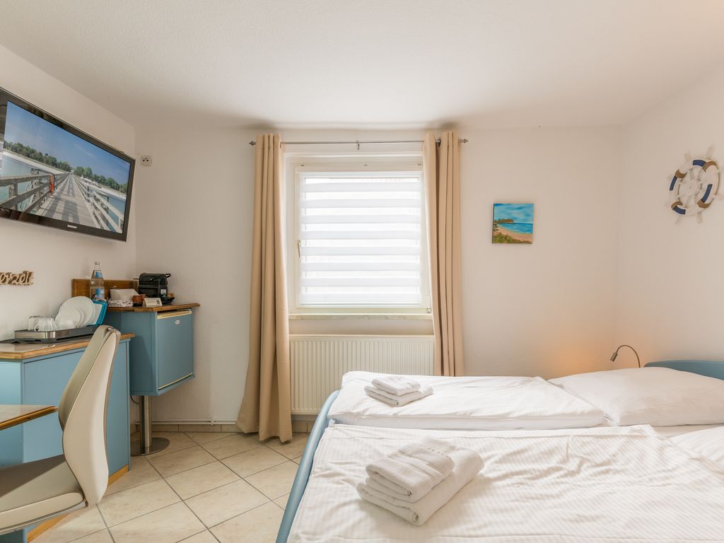 Ferienhaus Am Leuchtturm, Ferienzimmer 2 "Seeschwalbe"