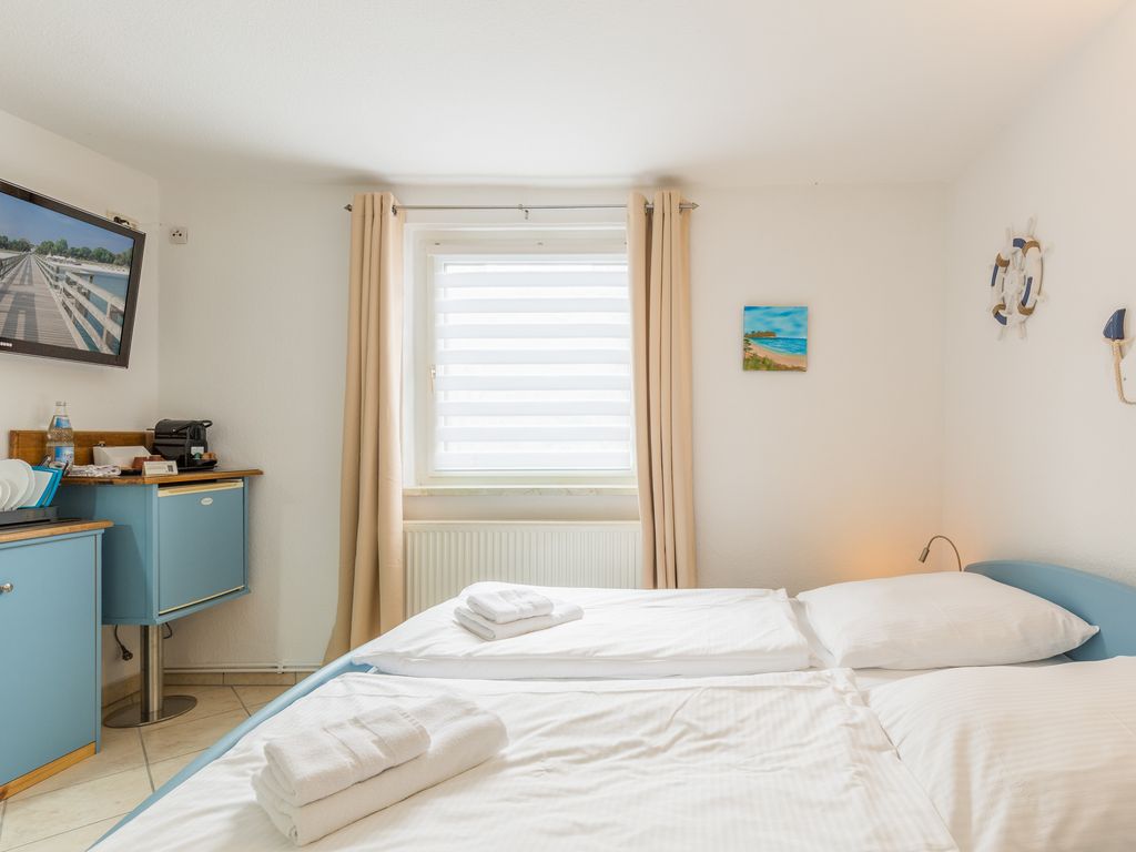 Ferienhaus Am Leuchtturm, Ferienzimmer 2 "Seeschwalbe"