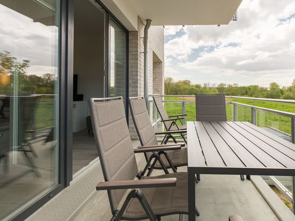 Weiße Villen, Wohnung 06