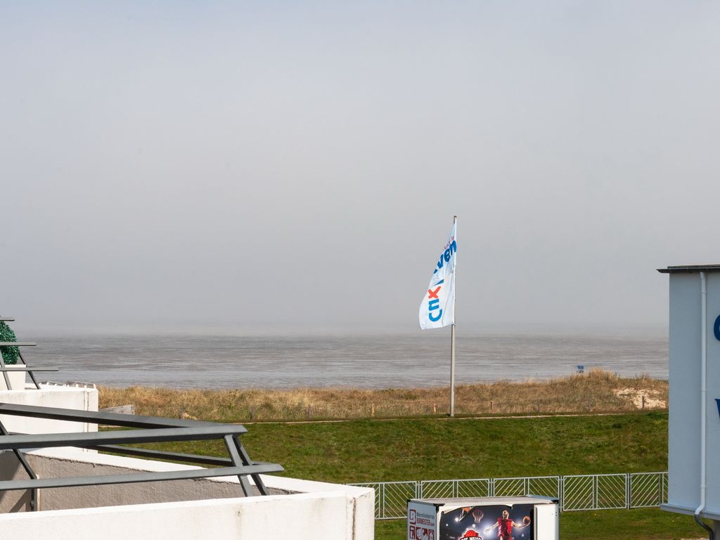 Hanseatic 209