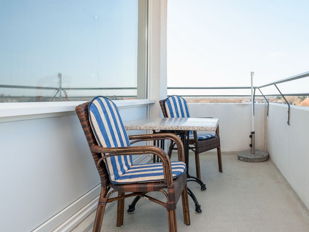 Hanseatic 701