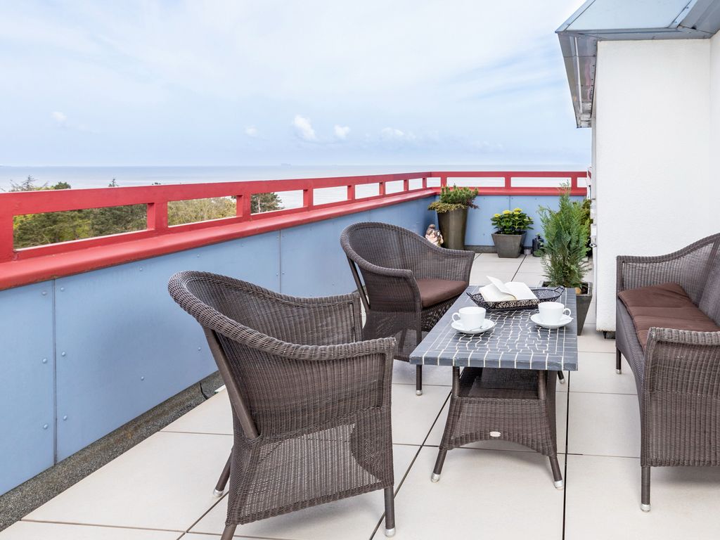 Penthouse 93