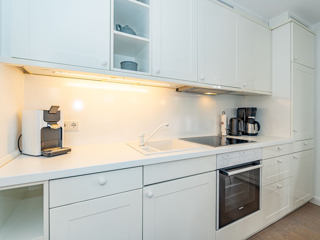 Deckerstraße 1A, App A