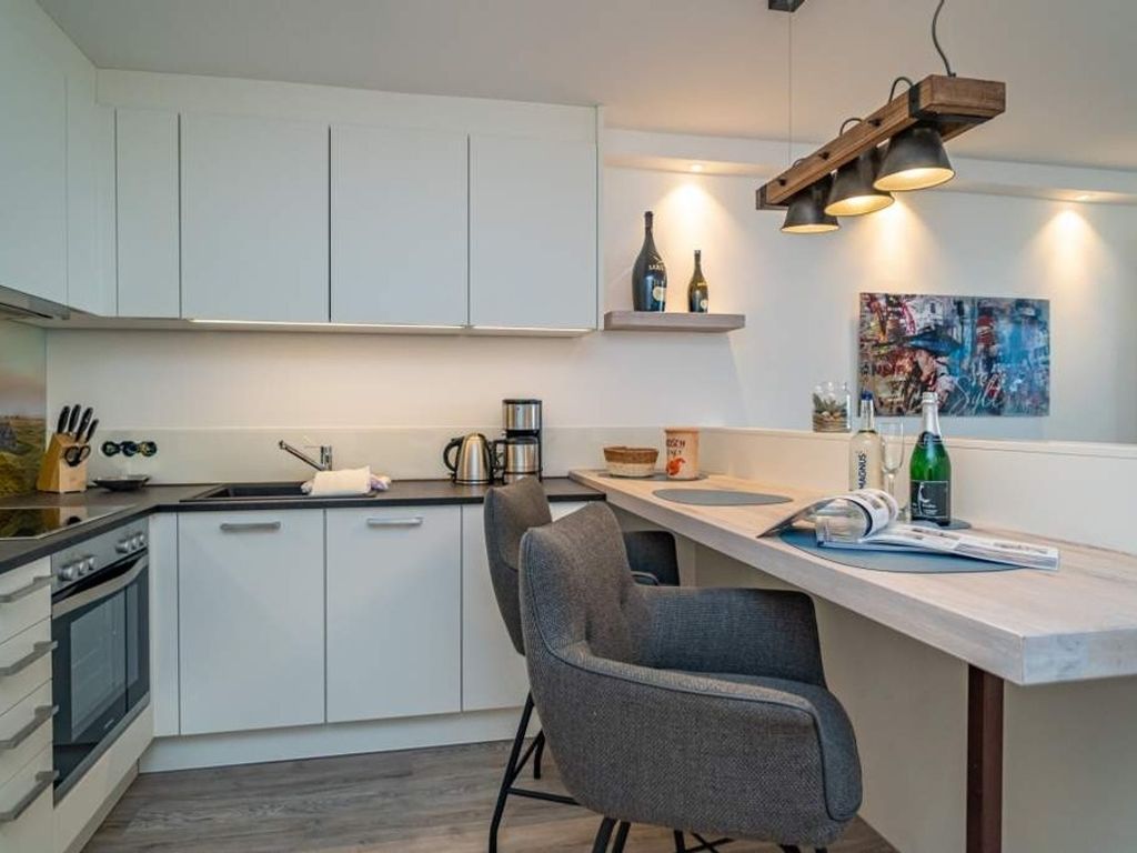 Eydum Westerland: offene Küche der Ferienwohnung