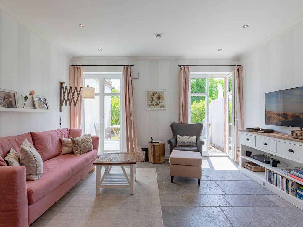 Villa de Meere Nieblum: Wohnbereich einer Ferienwohnung