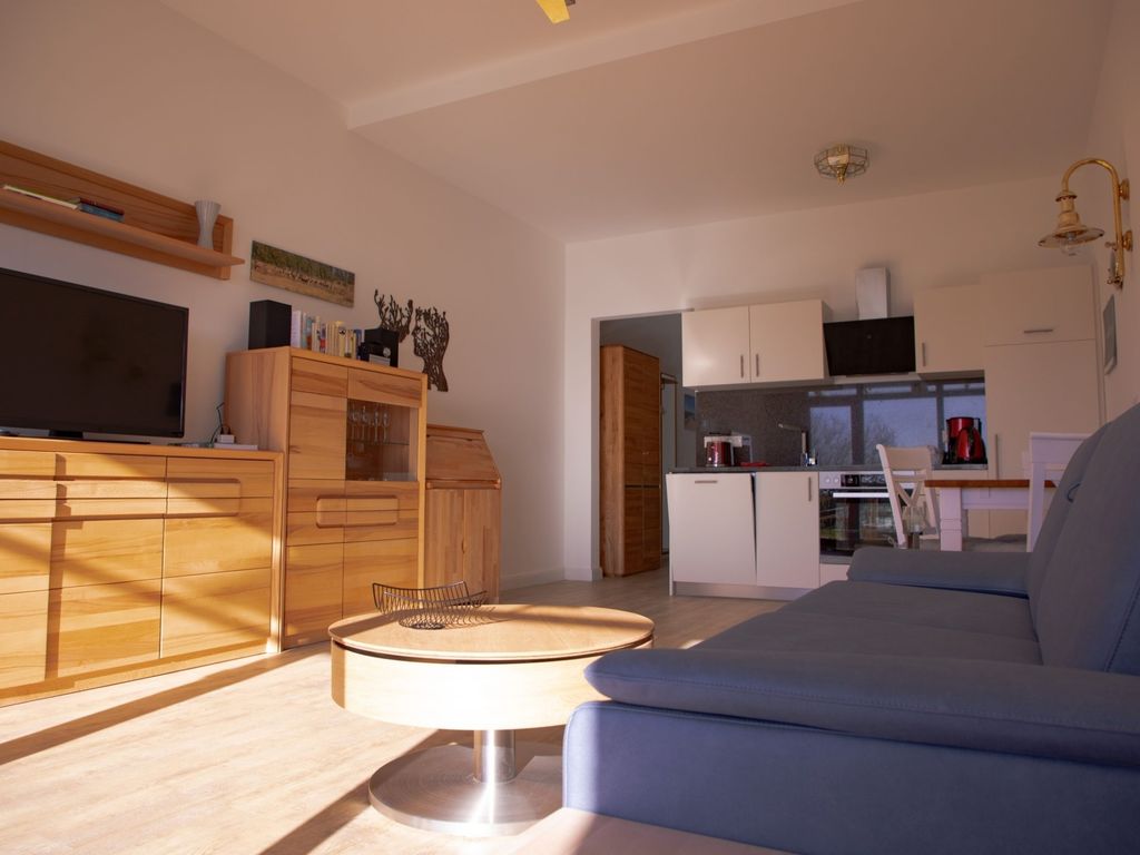 Ferienwohnung "Meeresrauschen No. 17"