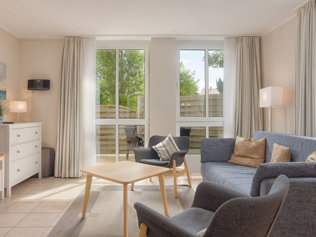 Apartment 4
