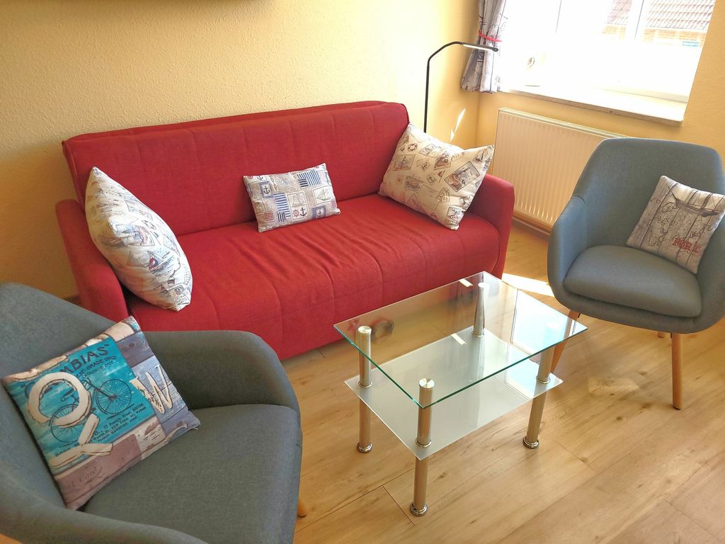 Apartment 8