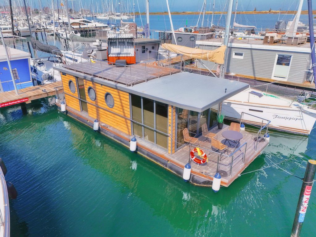 Hausboot Kleine Auszeit