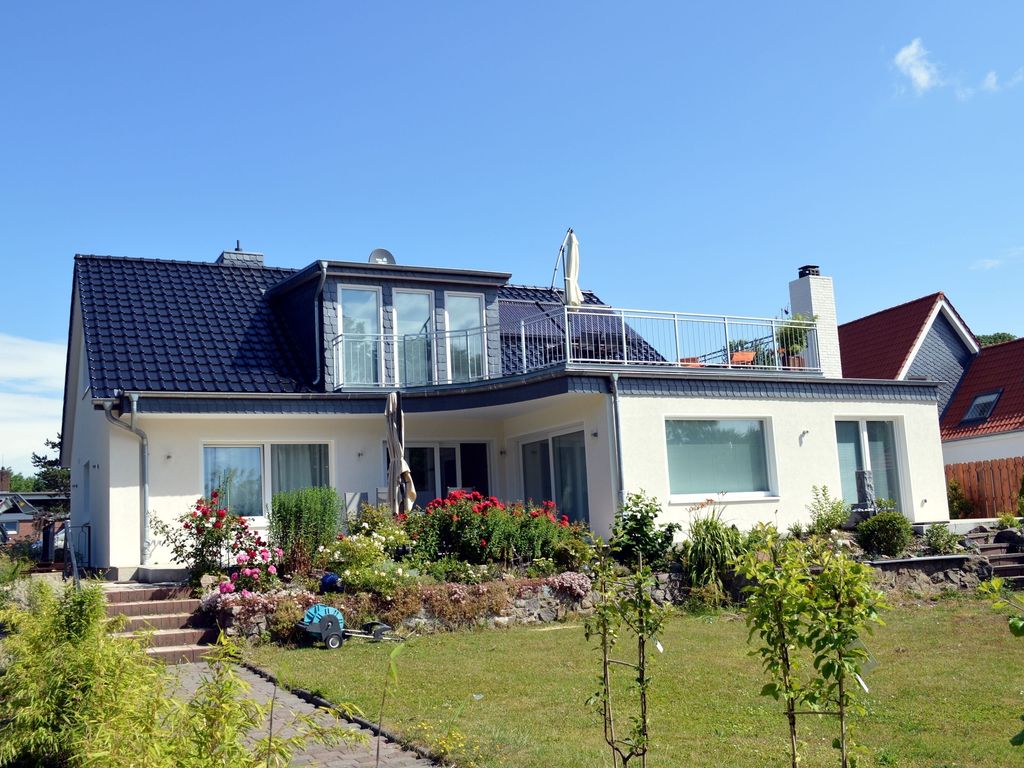LüWe OG - Lütjenburger Weg 11 OG