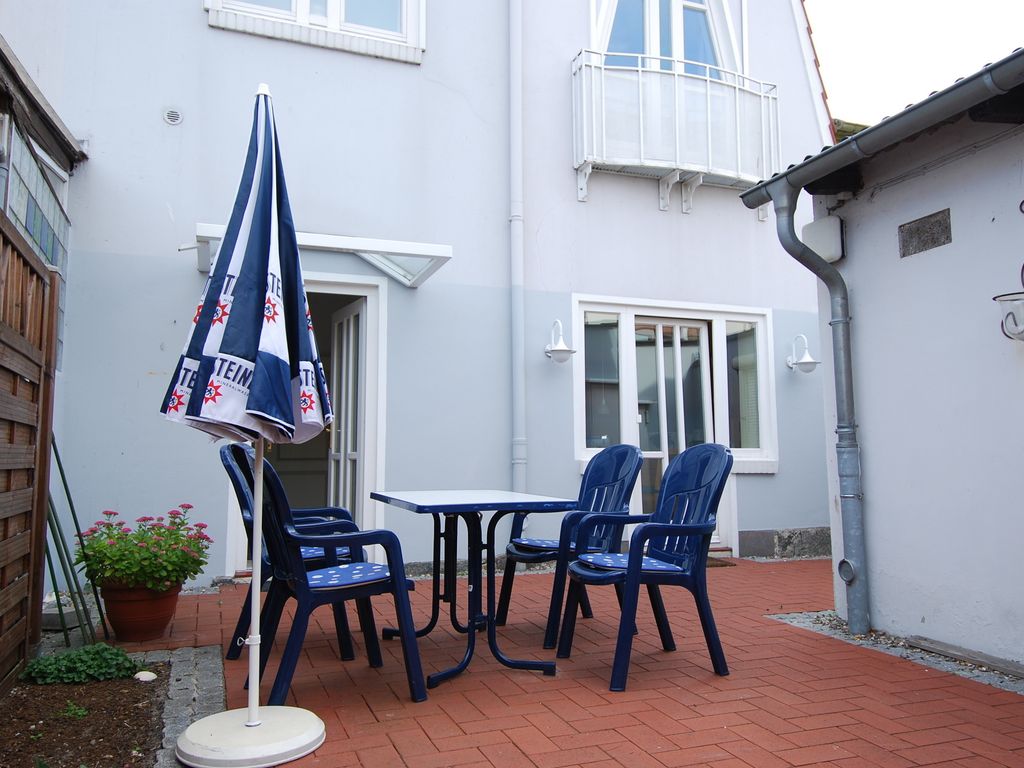 Amoy - Werftstraße 2