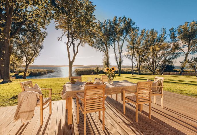 Watermark Usedom - Premium Ferienhaus direkt am Wasser mit eigener Badestelle - Haus Welle – Foto 1