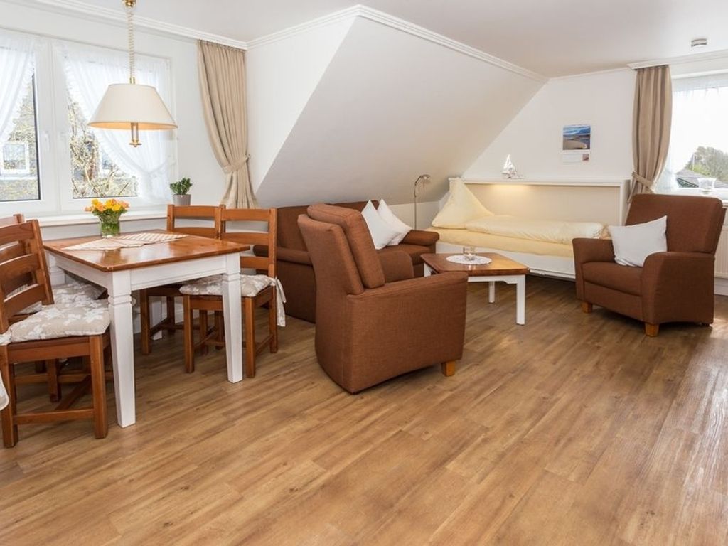 Haus Szameit, Whg. 4