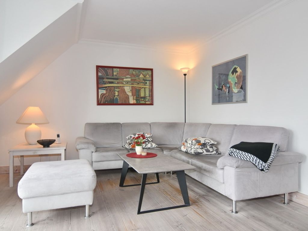 Louise, Whg. 3
