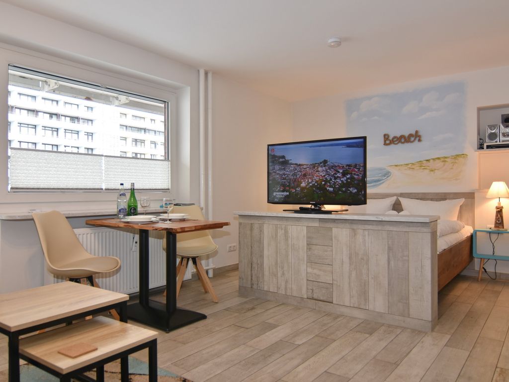Meeresrauschen, Andreas-Dirks-Straße 5