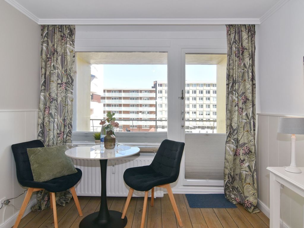 Metropol, Whg. 1, Landseite 1.OG