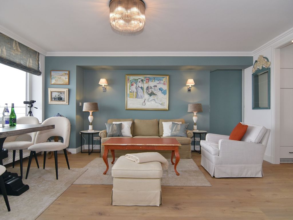 Metropol, Whg. 163 - Seeseite 7.OG