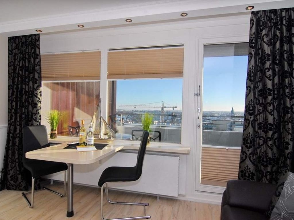 Metropol, Whg. 169, Landseite mit Inselblick 7.OG