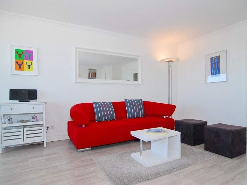 Metropol, Whg. 215a, Seeseite 9.OG